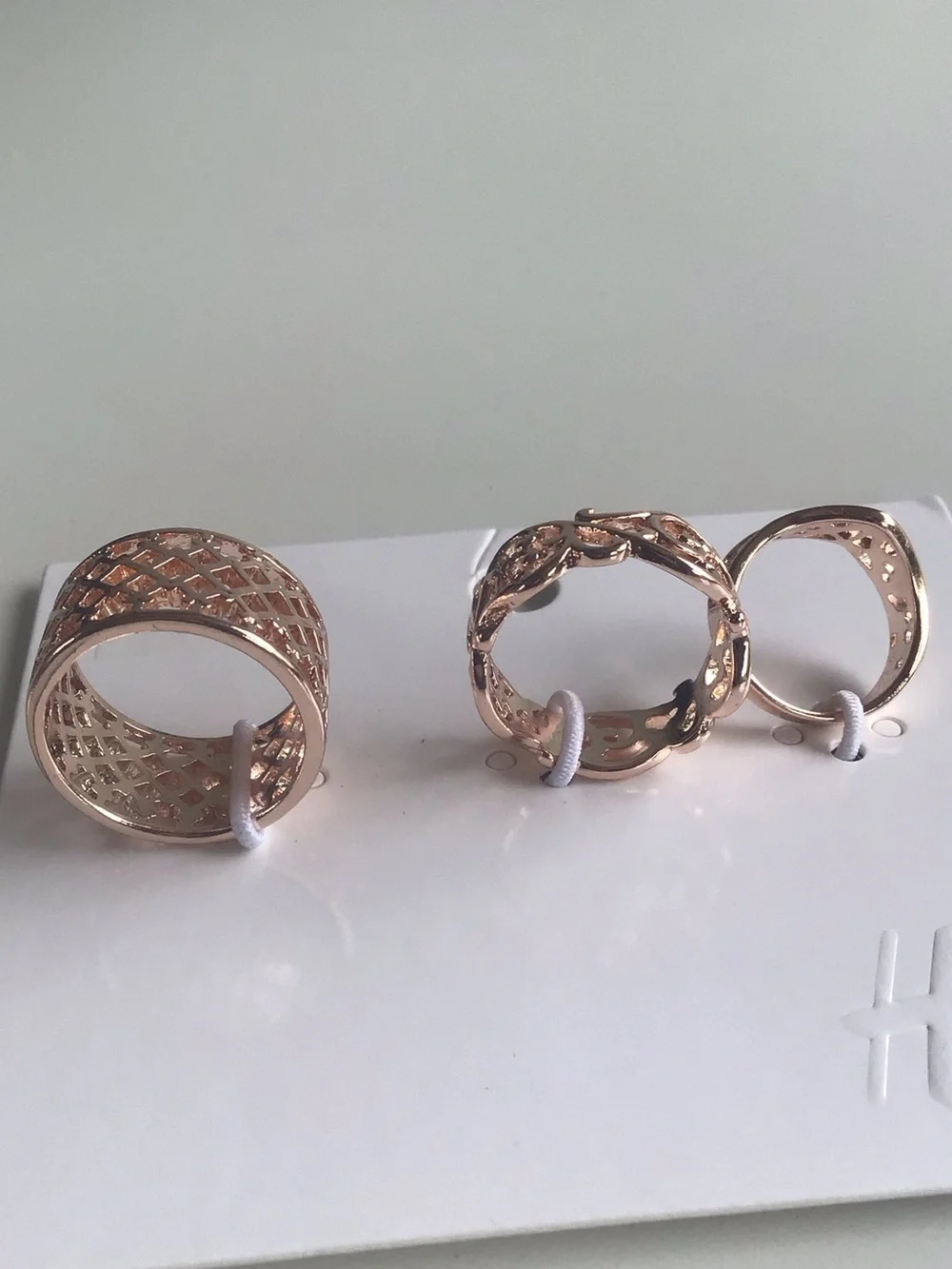 Rose gold tone rings 3 pack set